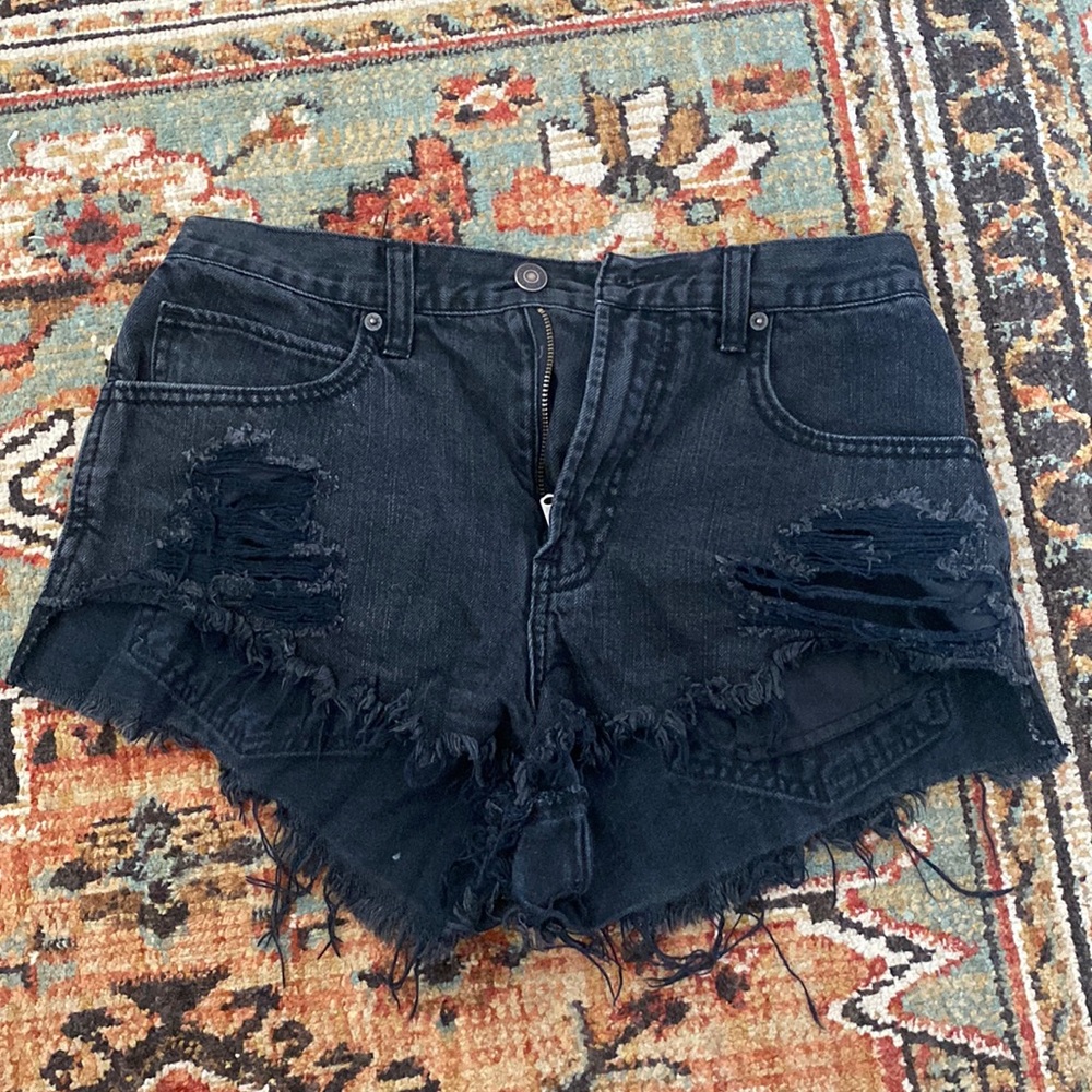 Abercrombie size 6 Jean shorts. Ripped/distressed. Too short for my liking.